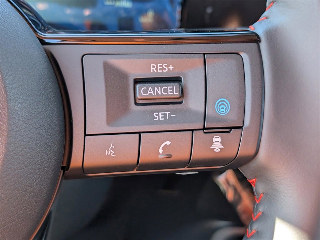 New 2025 Nissan Kicks SR image 19