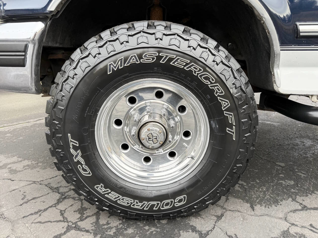 Used 1993 Ford F250 XLT image 59