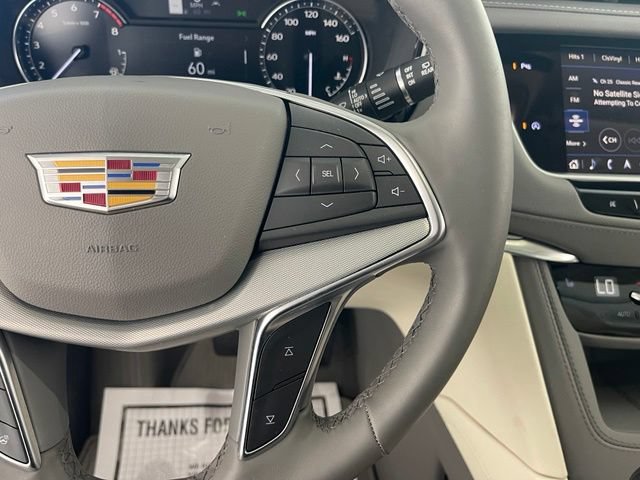 Used 2025 Cadillac XT5 Premium Luxury AWD/4WD image 38