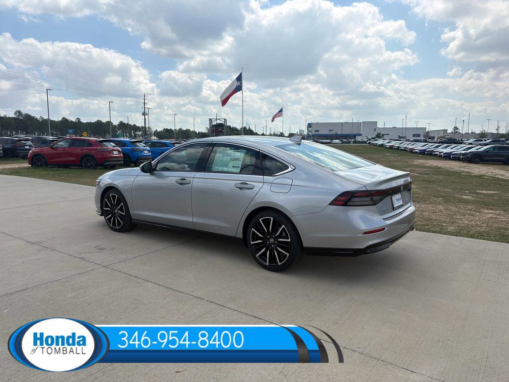New 2026 Honda Accord Hybrid Touring image 4