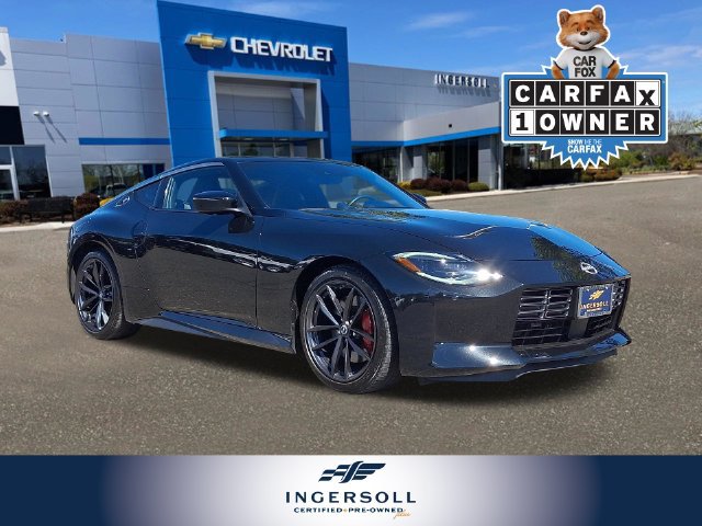 Used 2023 Nissan Z w/ Floor Mat Package (L93) RWD image 1