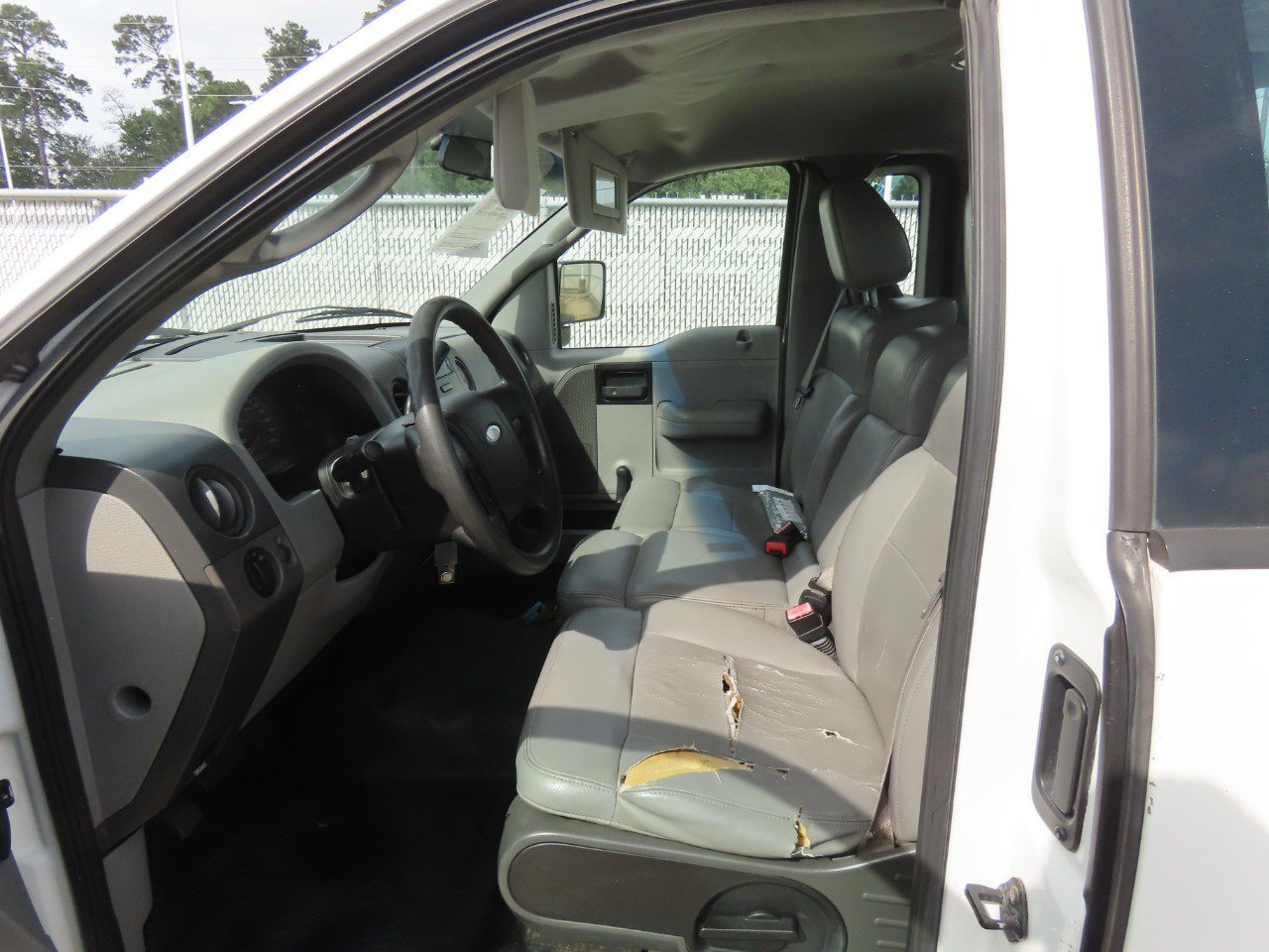 Used 2006 Ford F150 XL RWD image 18