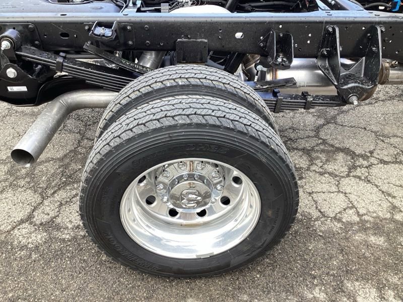 New 2026 RAM 5500 Tradesman w/ Chrome Appearance Group image 13