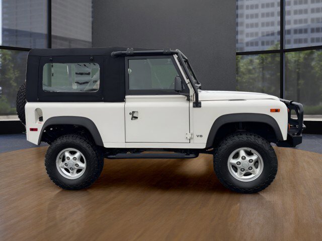 Used 1997 Land Rover Defender 90 AWD/4WD image 4