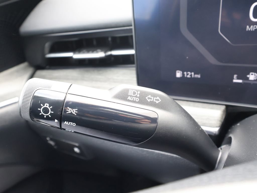 Used 2025 Kia K5 EX image 14