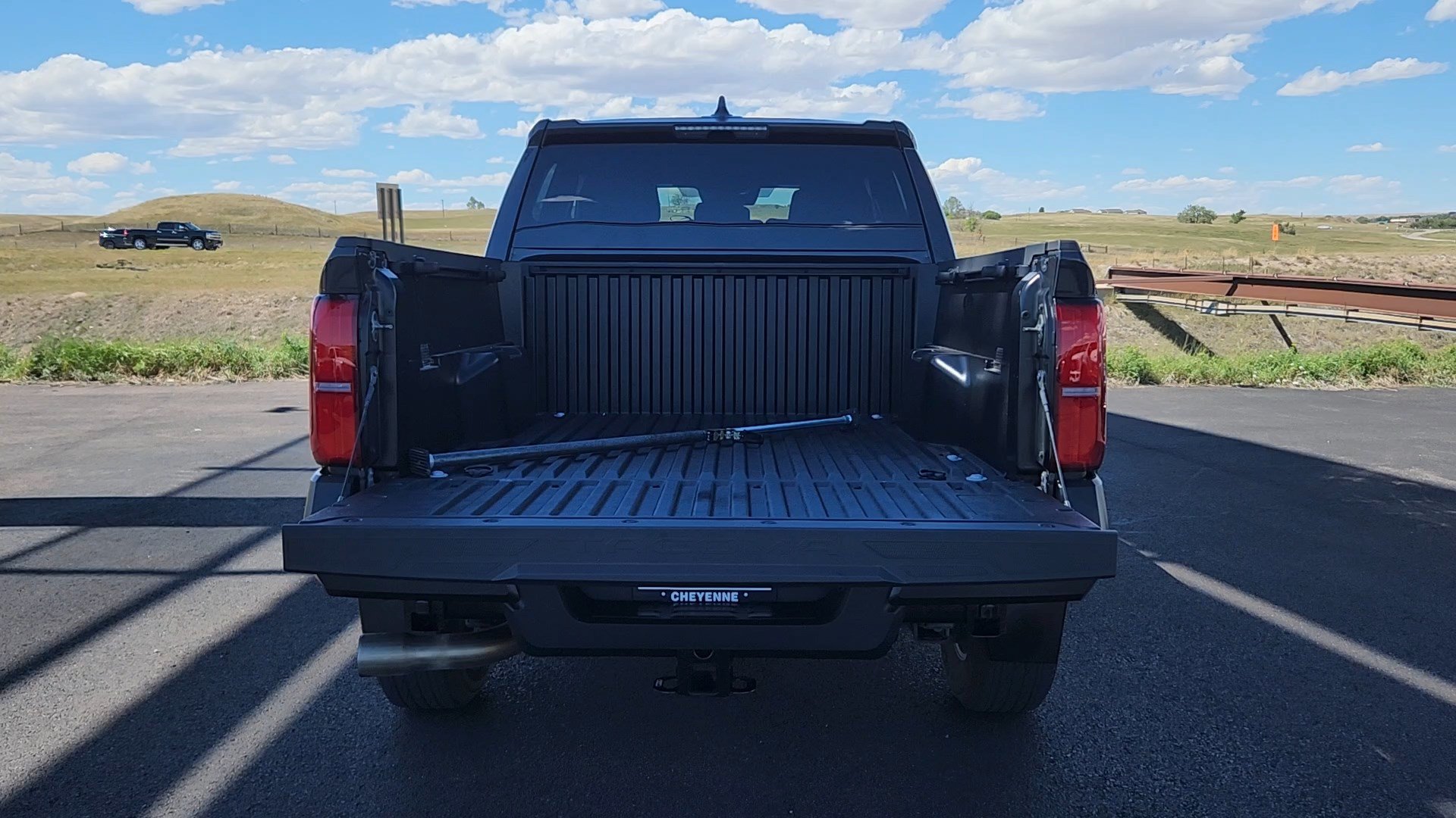 Used 2024 Toyota Tacoma SR AWD/4WD image 18