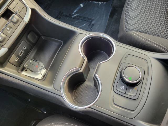 Used 2022 GMC Terrain SLE w/ LPO, Floor Liner Package FWD image 24