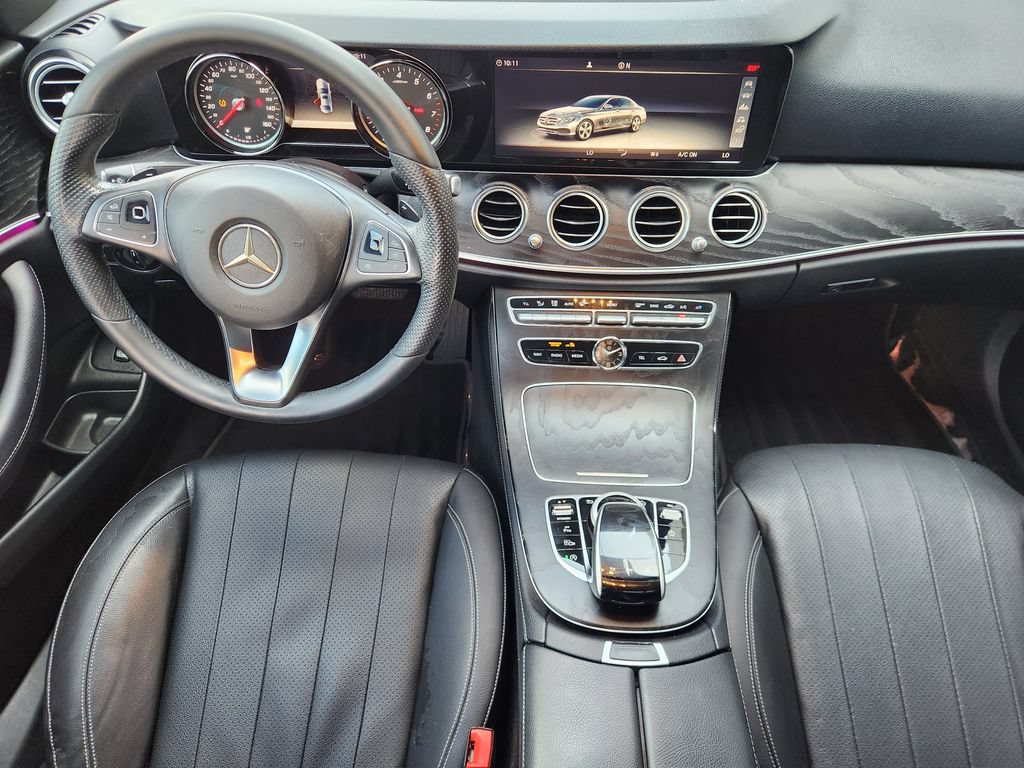 Used 2018 Mercedes-Benz E 300 image 27