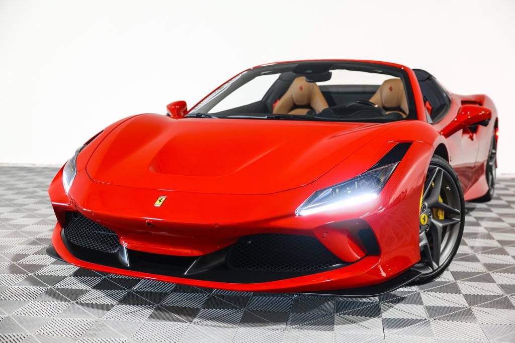 Used 2023 Ferrari F8 Tributo RWD image 13