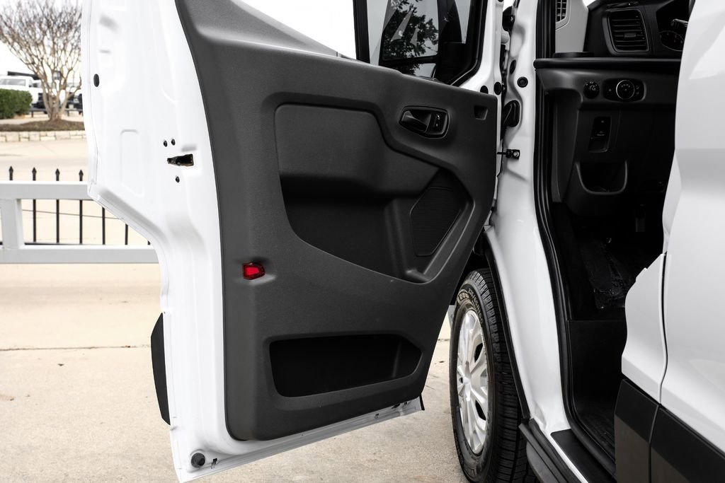Used 2021 Ford Transit 350 XLT image 43