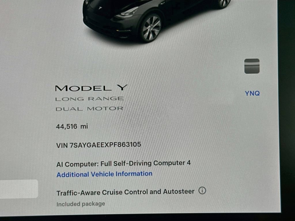 Used 2023 Tesla Model Y AWD image 11