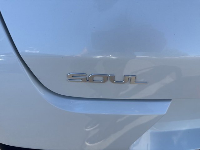 Used 2024 Kia Soul LX w/ Option Group 015 image 26