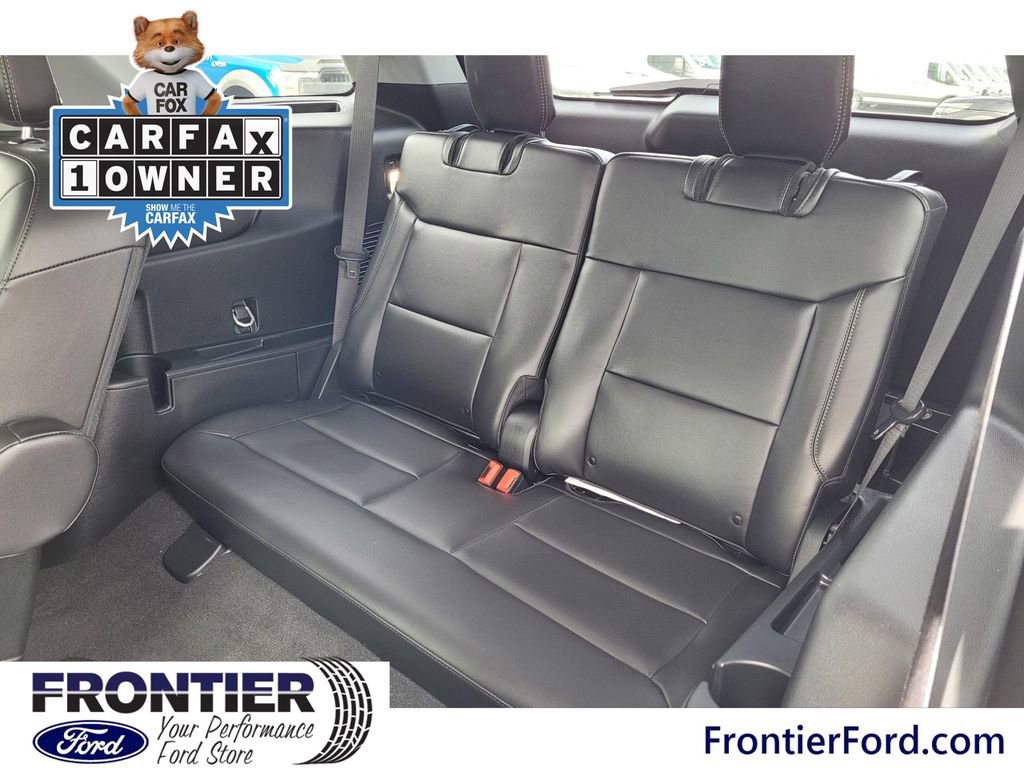 Used 2024 Ford Explorer XLT w/ Equipment Group 202A image 11