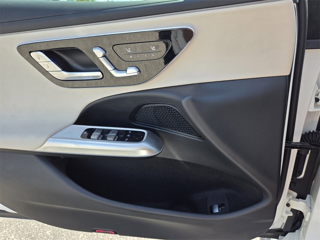 Used 2026 Mercedes-Benz E 350 Sedan image 21