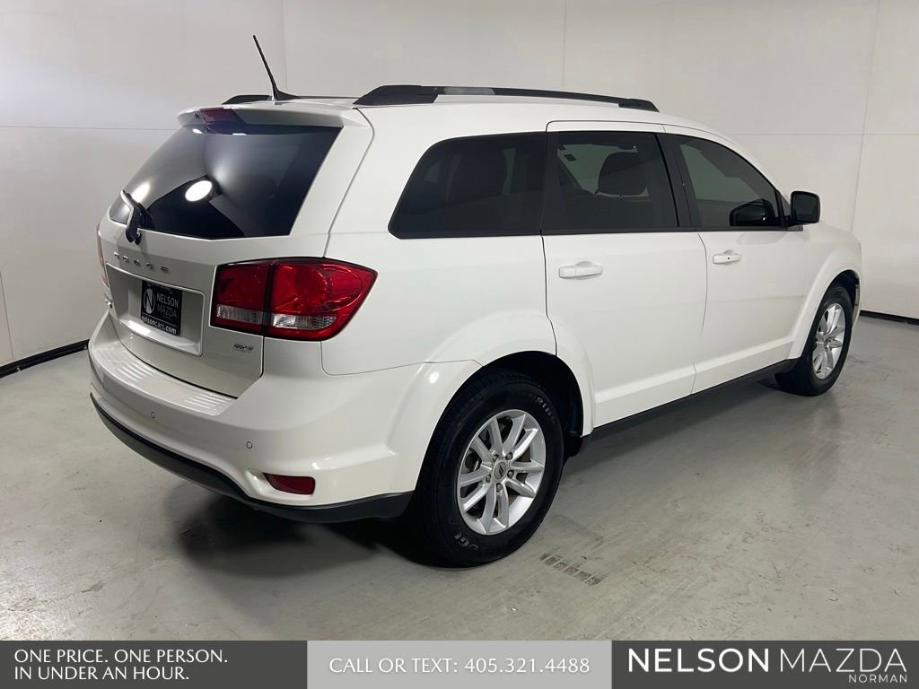 Used 2018 Dodge Journey SXT FWD image 6