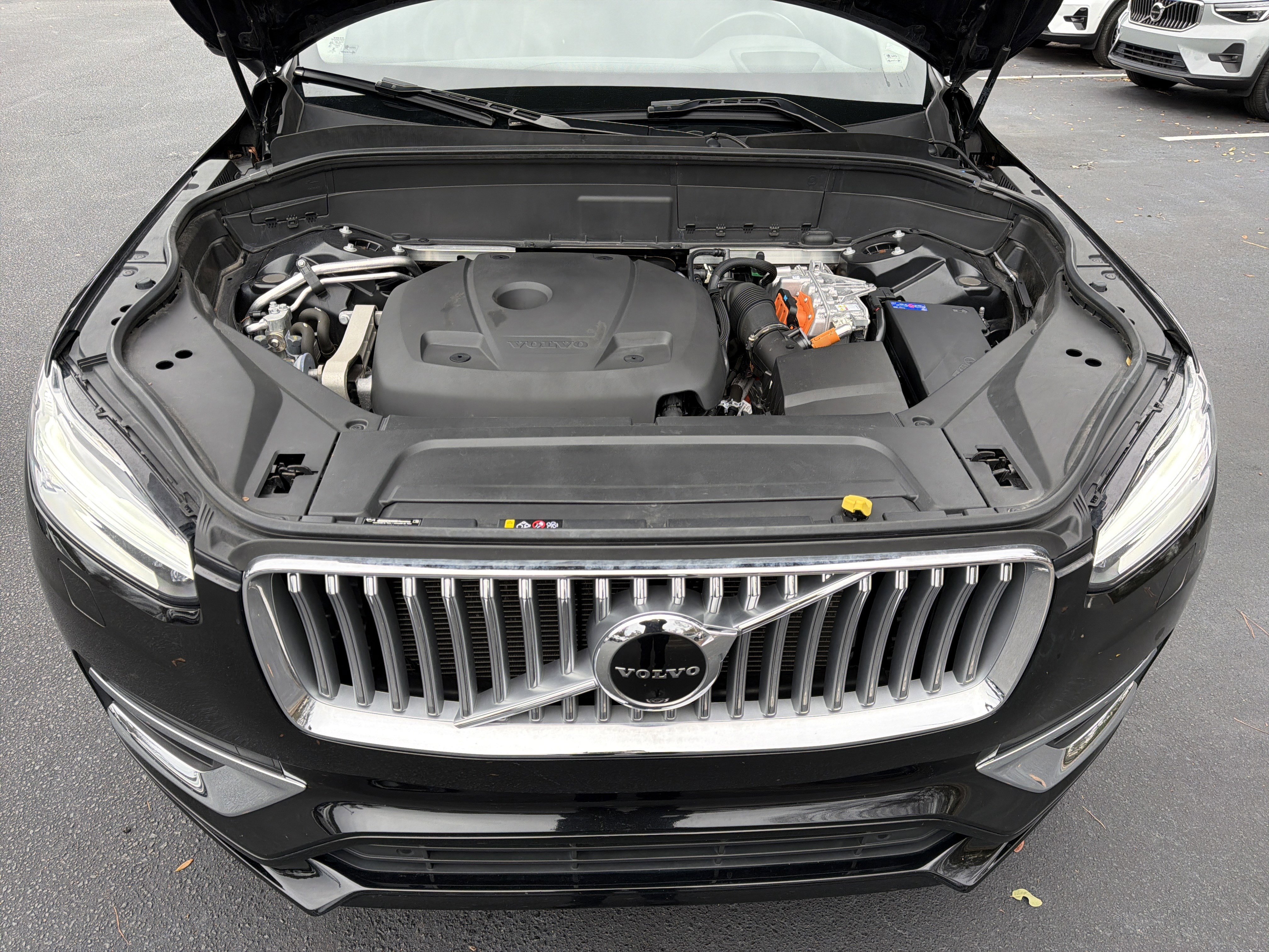 Certified 2022 Volvo XC90 T8 Inscription Expression w/ Advanced Package image 36