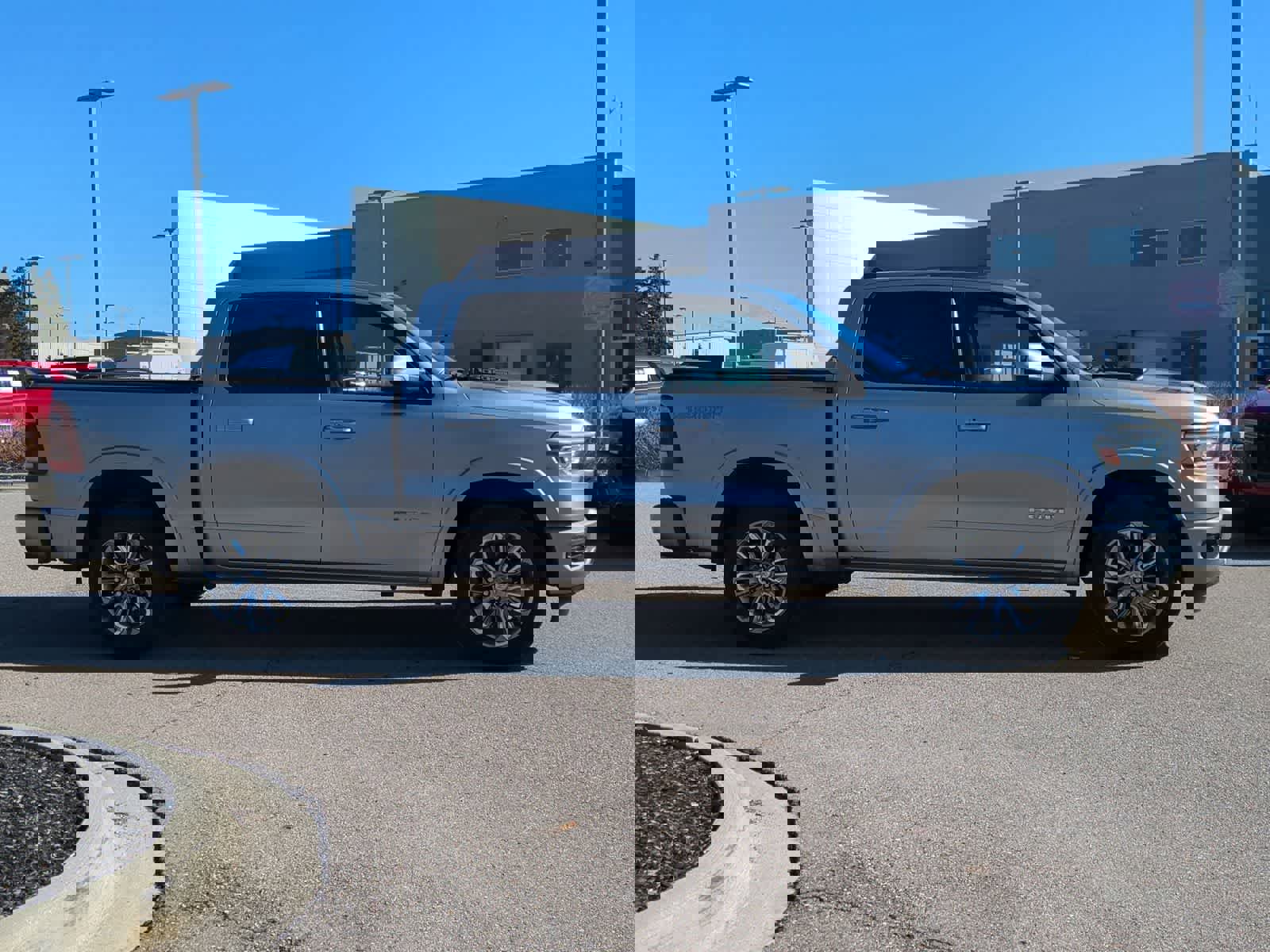 Used 2022 RAM 1500 Laramie image 9