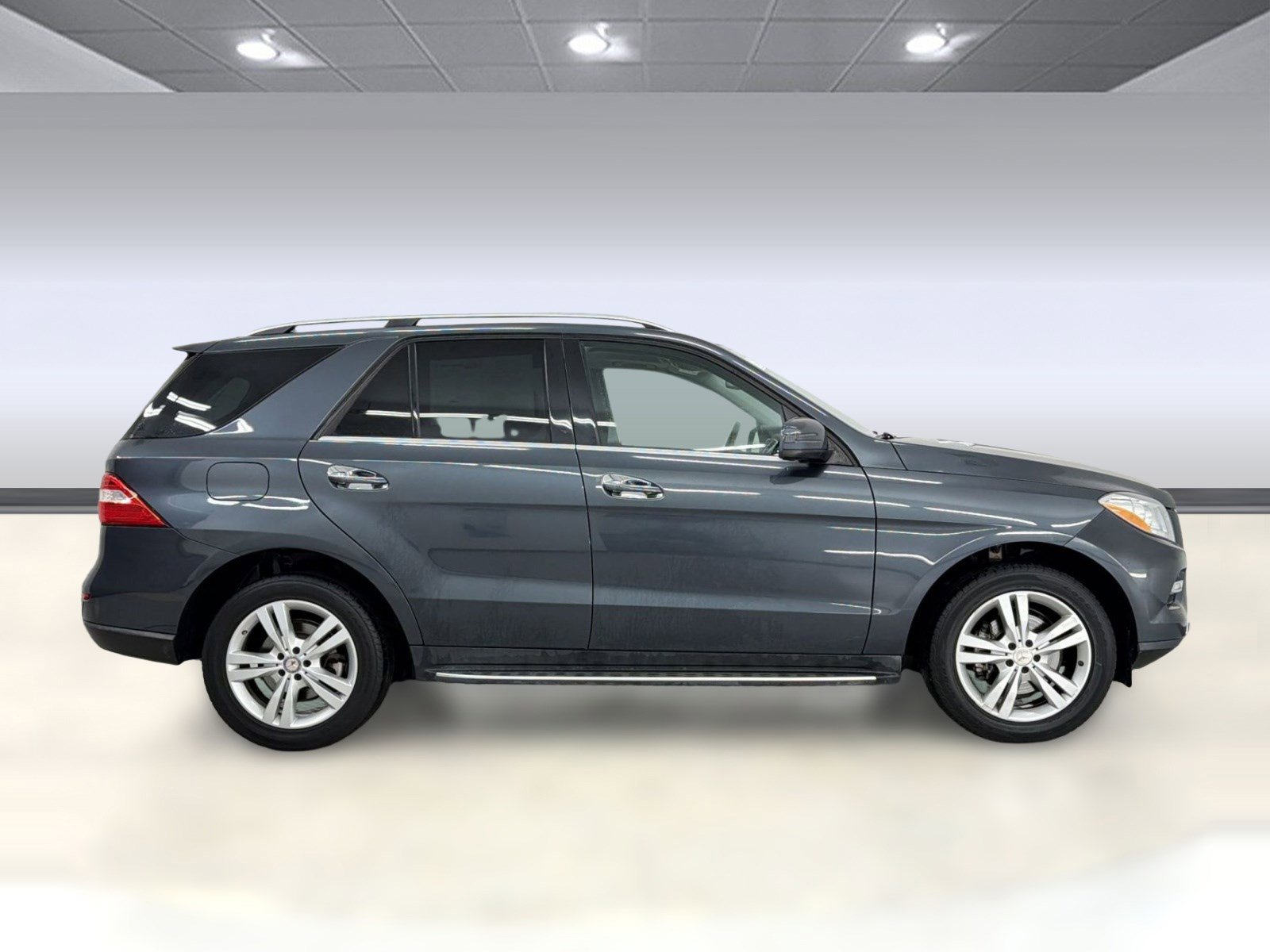 Used 2015 Mercedes-Benz ML 350 4MATIC image 8