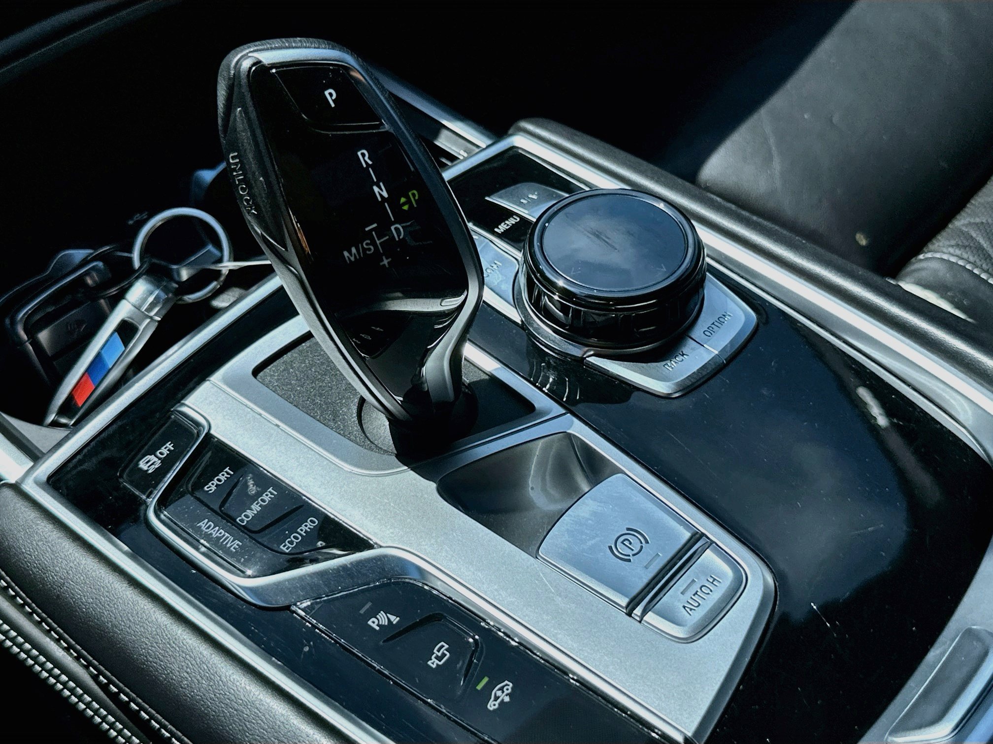 Used 2020 BMW 750i xDrive w/ Autobahn Package AWD/4WD image 17