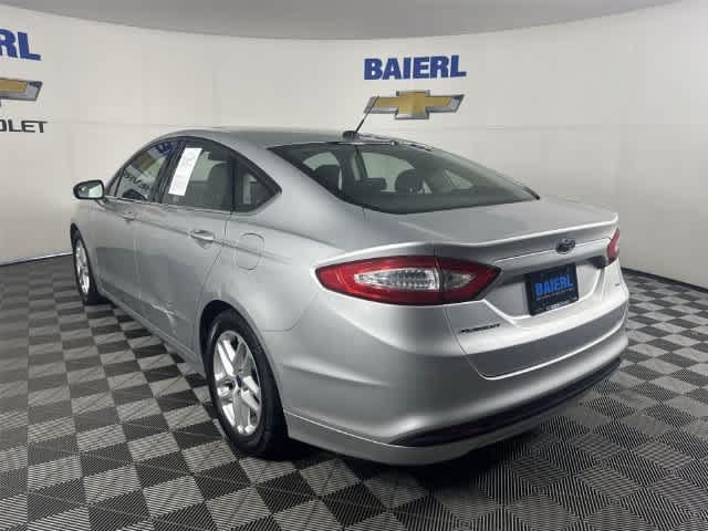 Used 2014 Ford Fusion SE FWD image 3