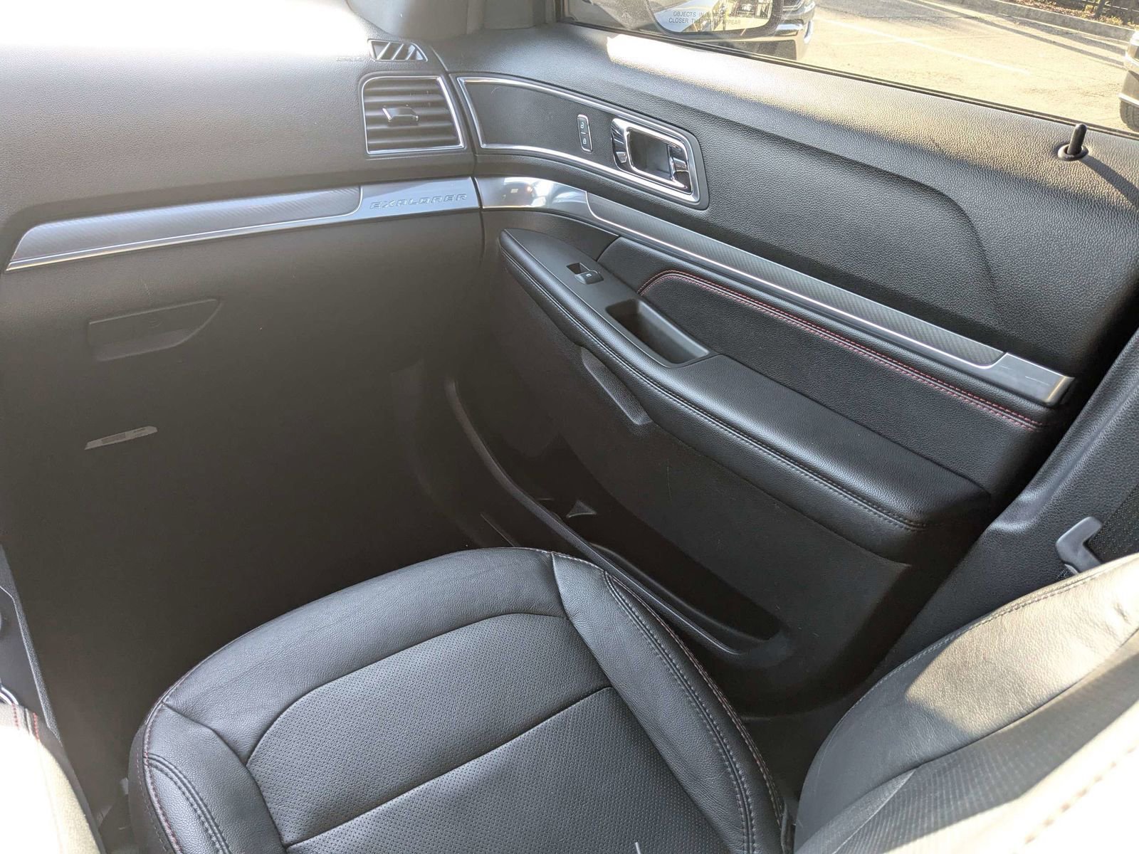 Used 2019 Ford Explorer Sport w/ Equipment Group 401A image 18