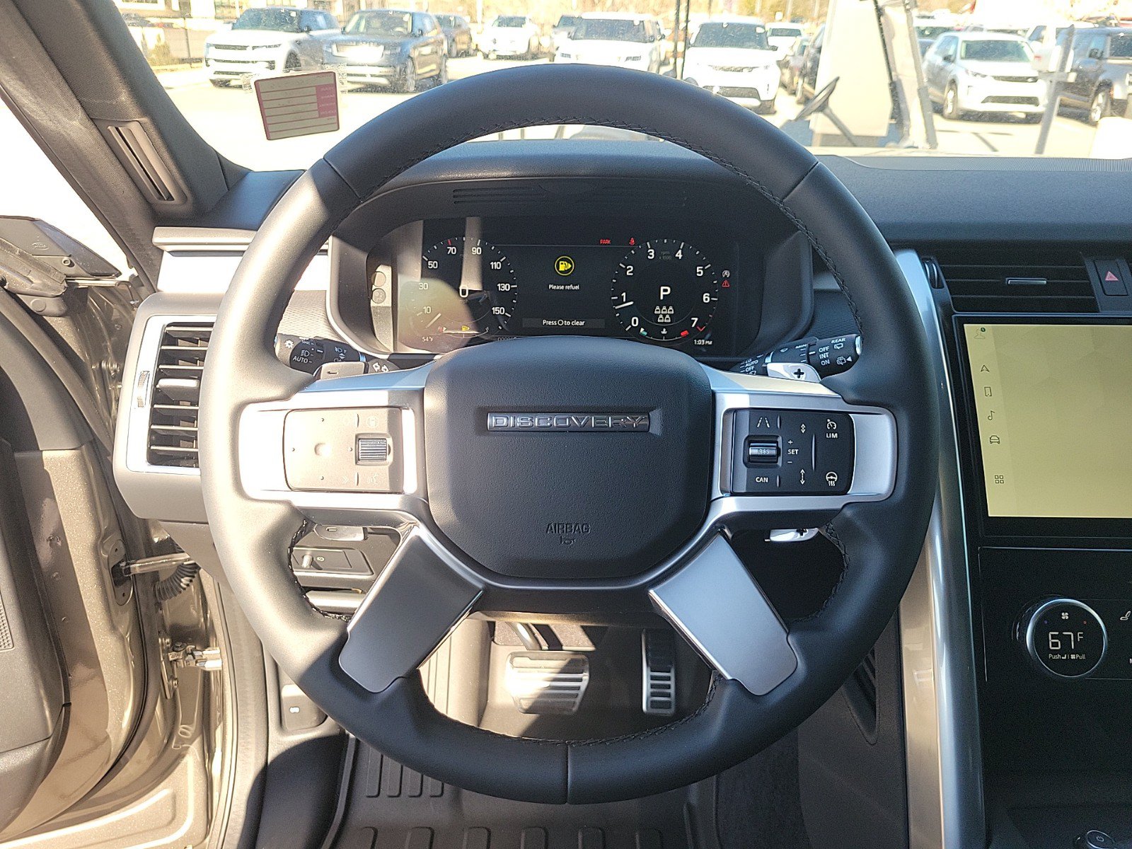 Certified 2025 Land Rover Discovery Dynamic SE AWD/4WD image 33