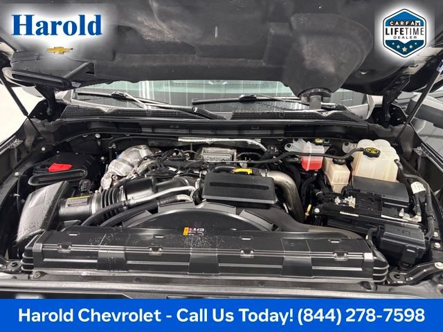 Used 2023 GMC Sierra 2500 AT4 w/ AT4 Premium Plus Package AWD/4WD image 18