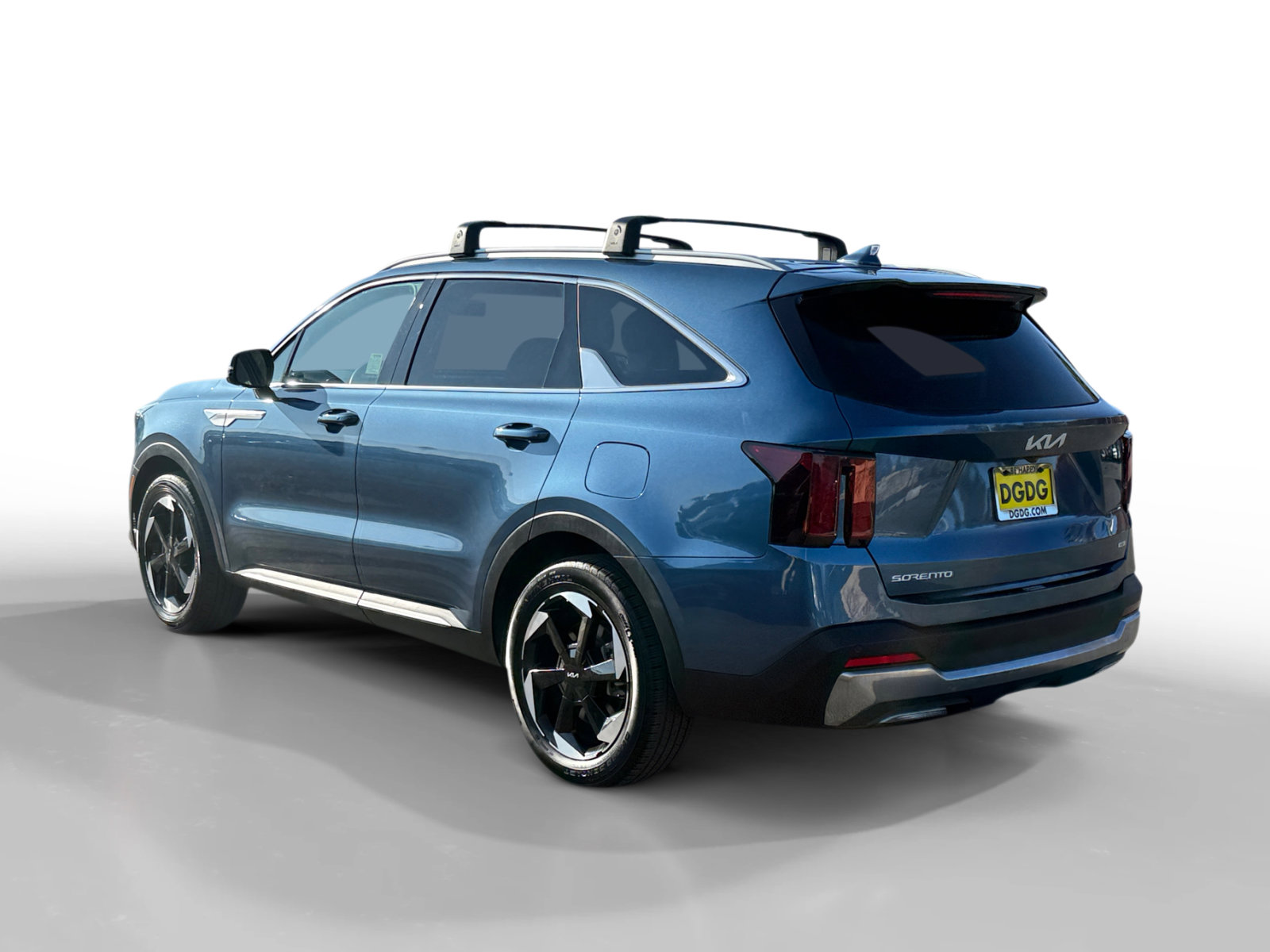 Certified 2025 Kia Sorento EX image 3