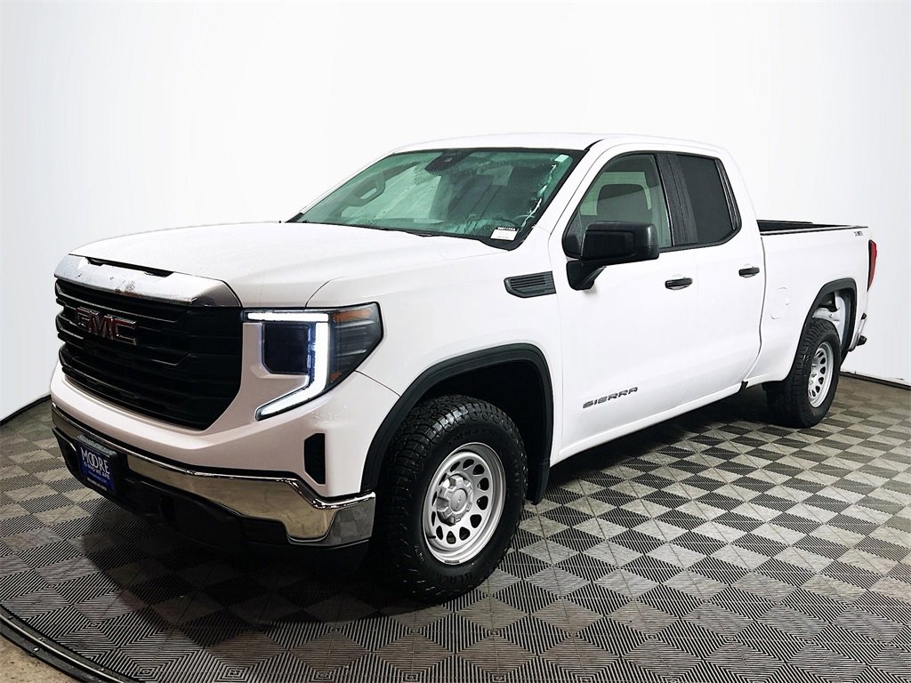 Used 2023 GMC Sierra 1500 Pro w/ Pro Value Package image 4