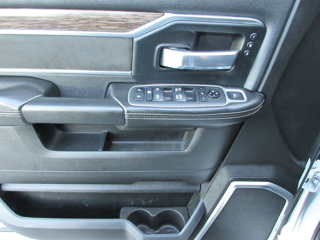 Used 2021 RAM 3500 Laramie image 27