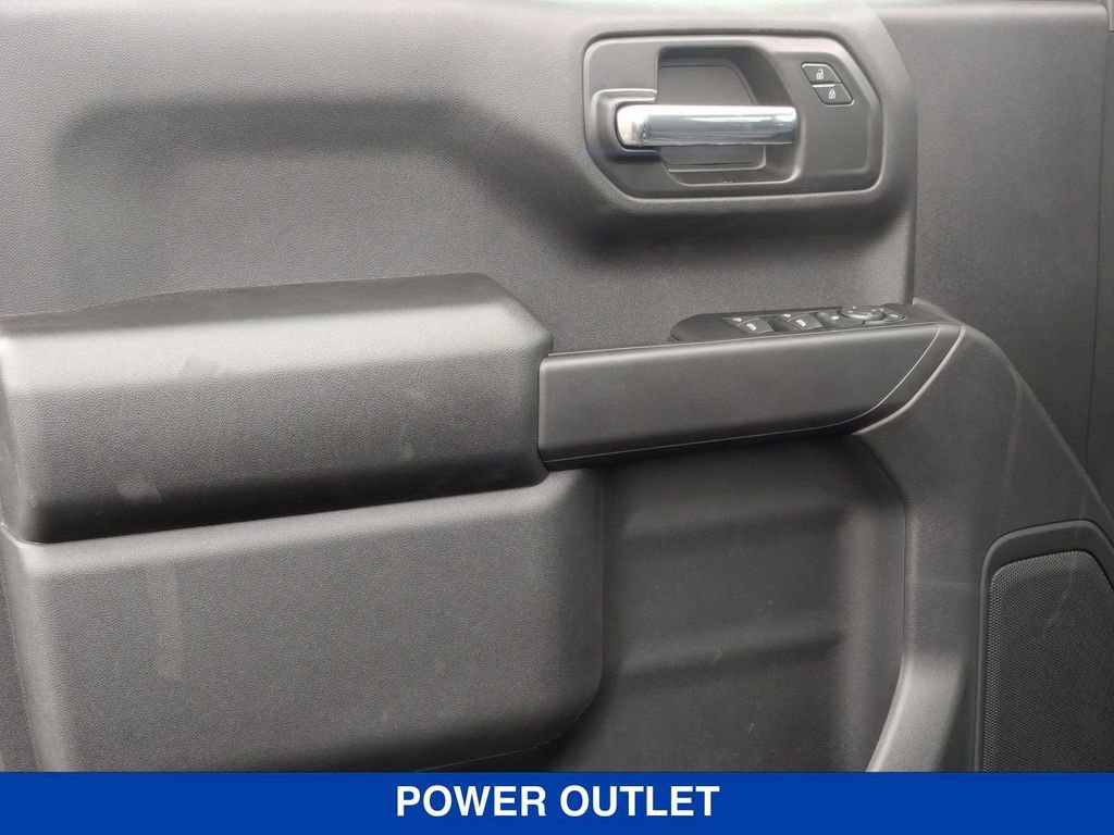 New 2026 Chevrolet Silverado 1500 Custom Trail Boss w/ LPO, Dark Essentials Package image 11