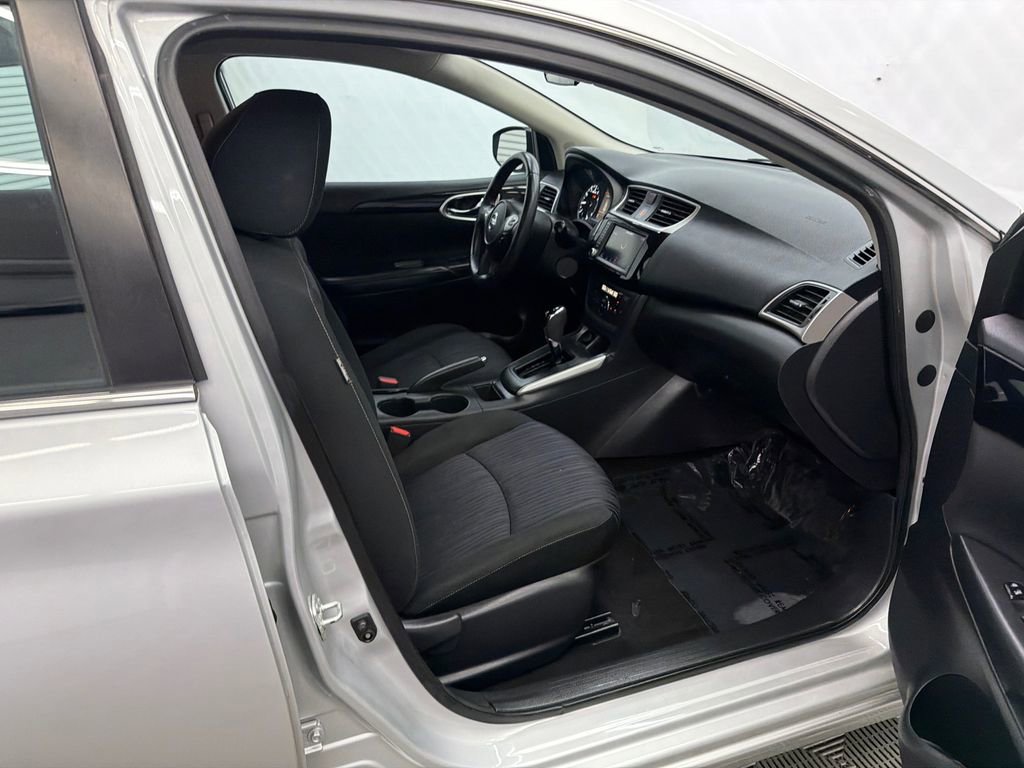 Used 2019 Nissan Sentra SV image 14