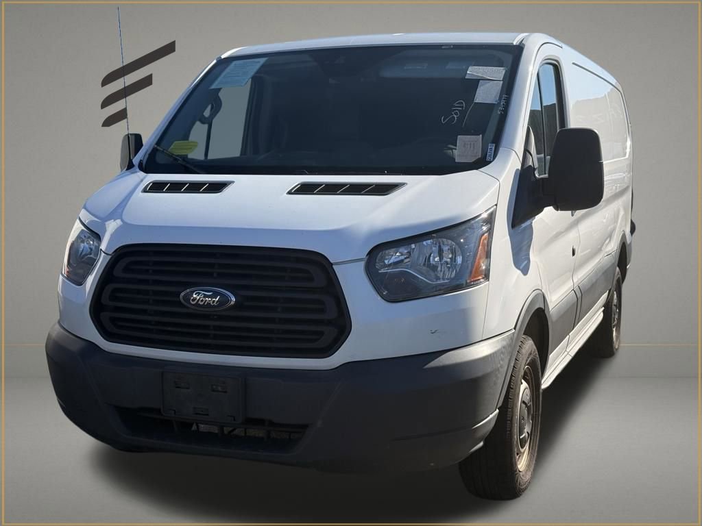 Used 2018 Ford Transit 250 130 Low Roof RWD image 1