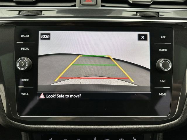 Used 2023 Volkswagen Tiguan SE R-Line image 18