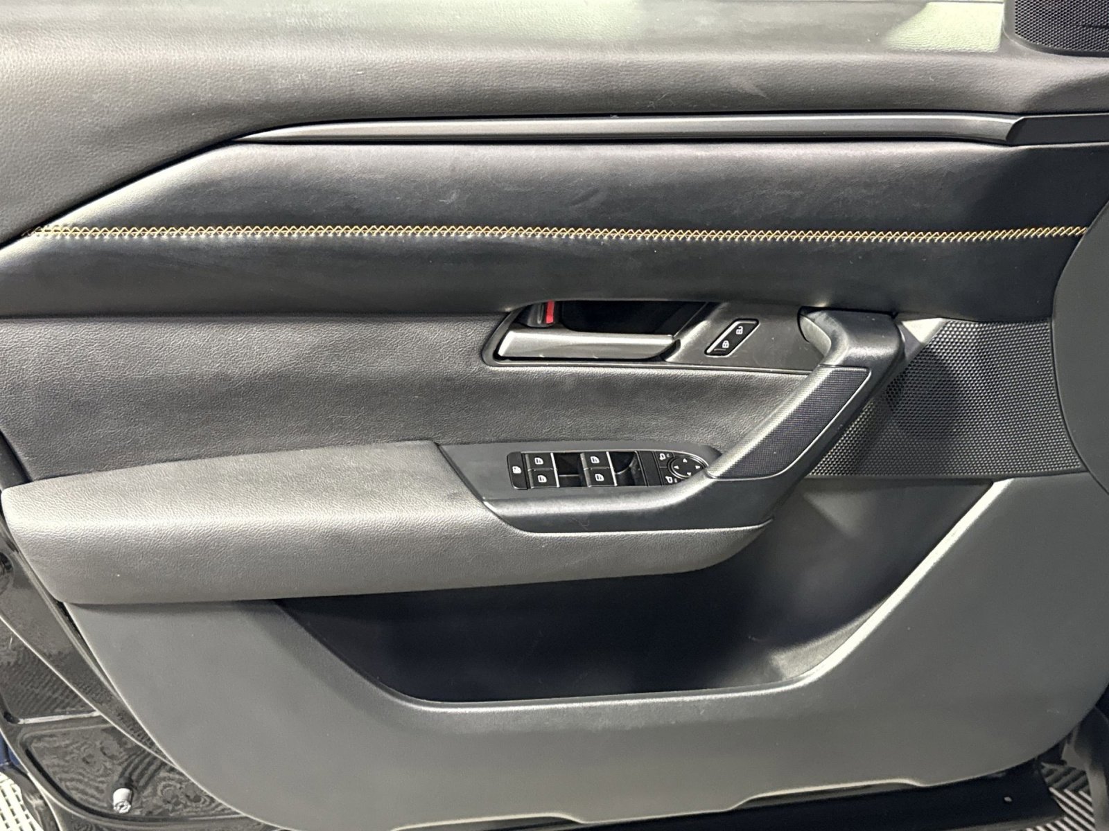 Used 2023 MAZDA CX-50 AWD 2.5 Turbo w/ Cargo Package image 15