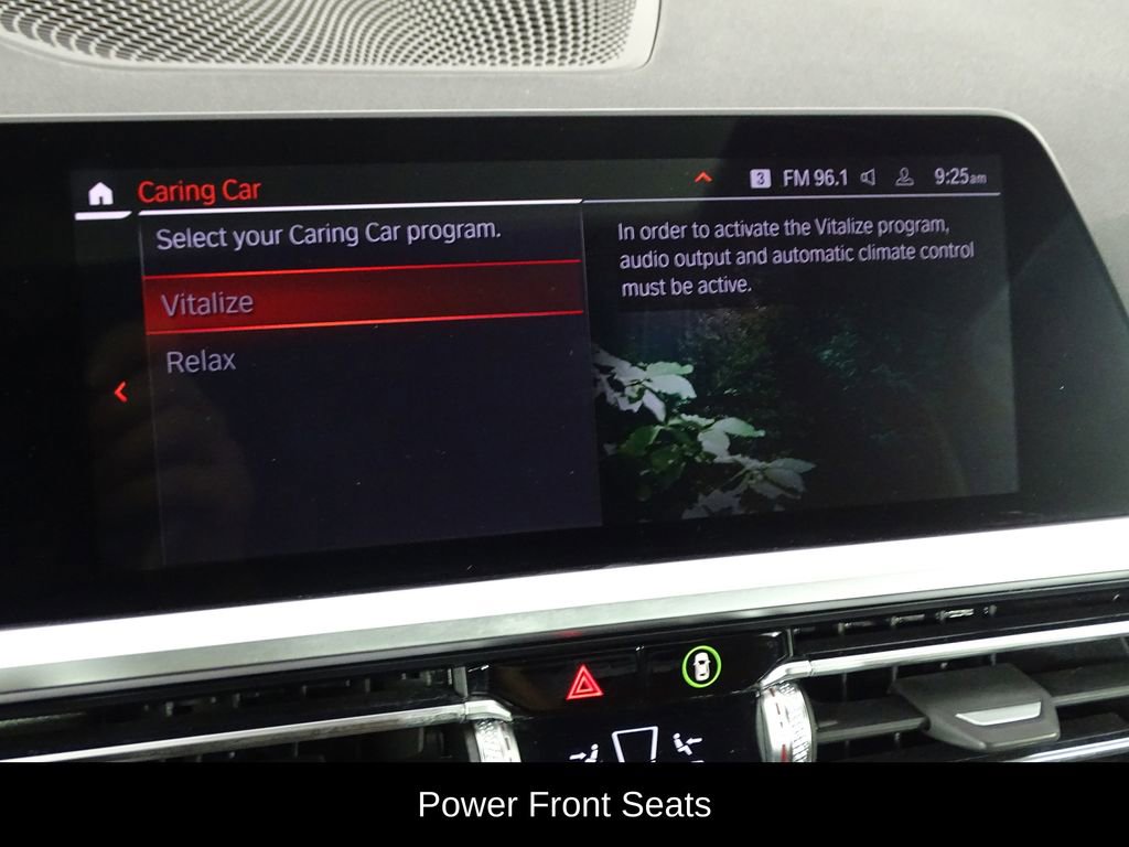 Used 2023 BMW 430i Coupe w/ Premium Package image 30