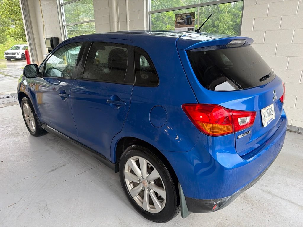 Used 2015 Mitsubishi Outlander Sport ES AWD/4WD image 5