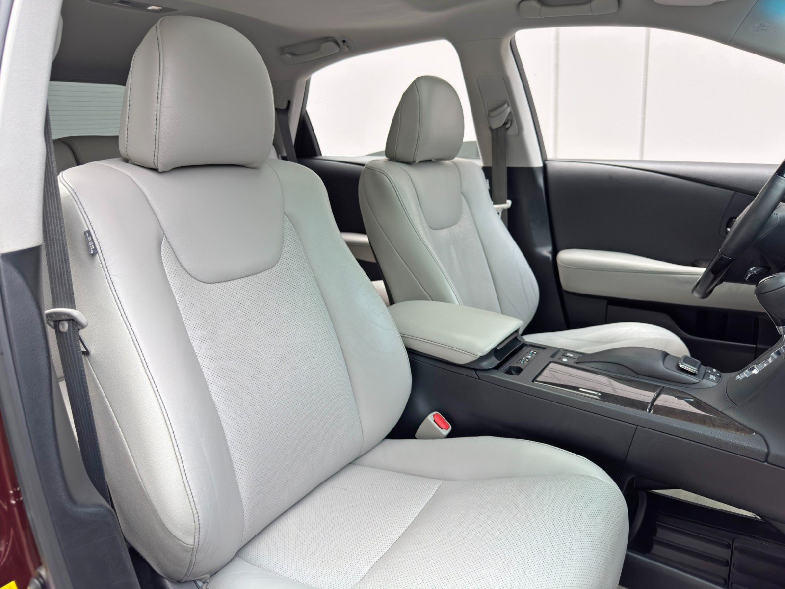 Used 2015 Lexus RX 450h FWD image 39