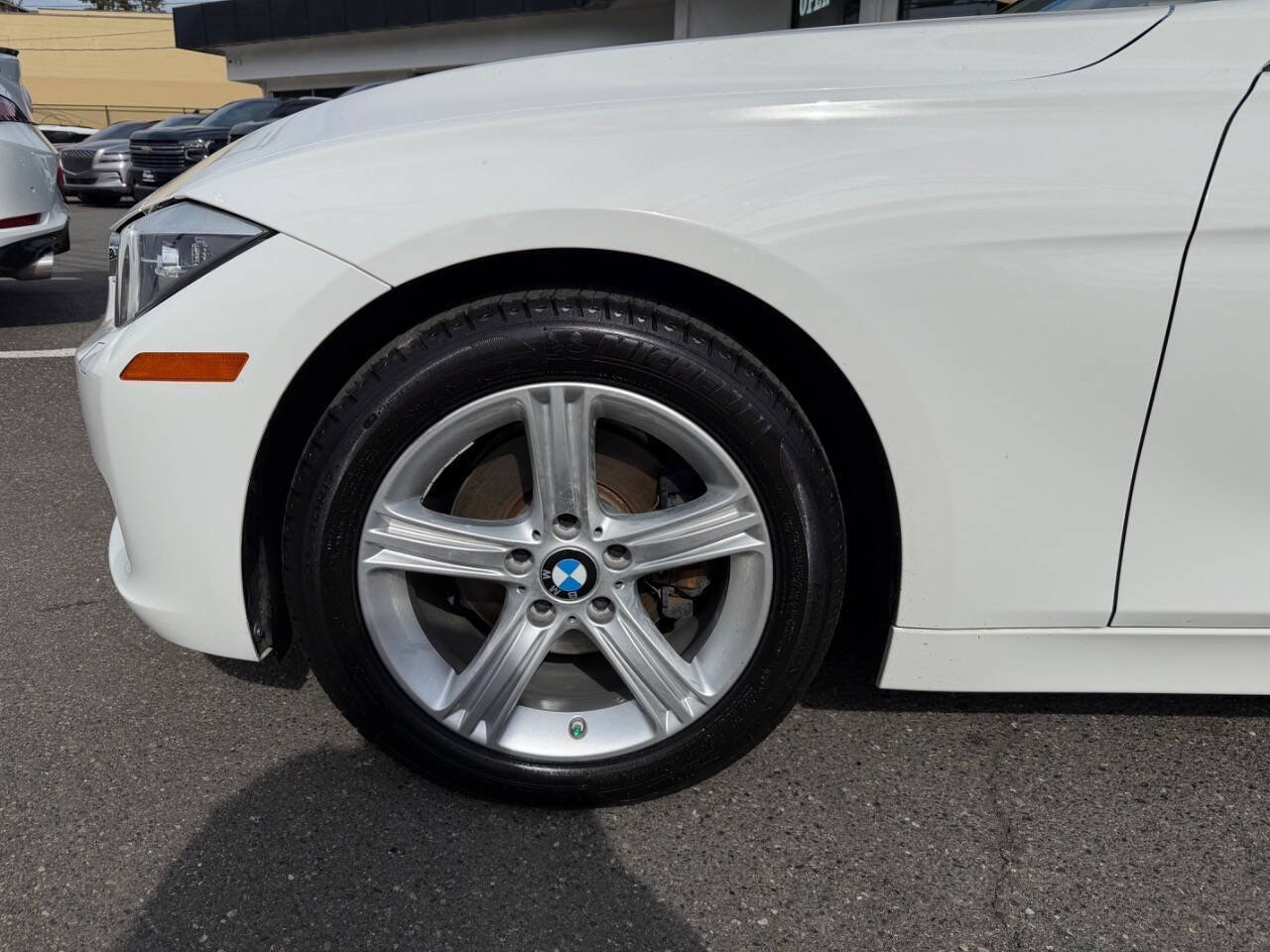 Used 2014 BMW 328d xDrive Sedan AWD/4WD image 13