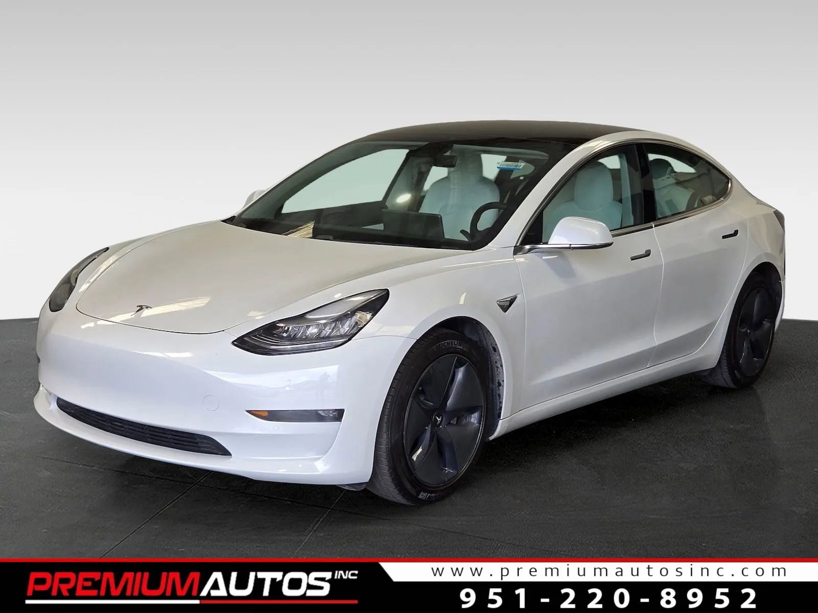 Used 2020 Tesla Model 3 Long Range image 1