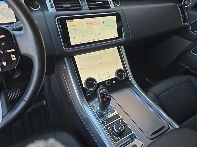 Used 2020 Land Rover Range Rover Sport HSE image 23