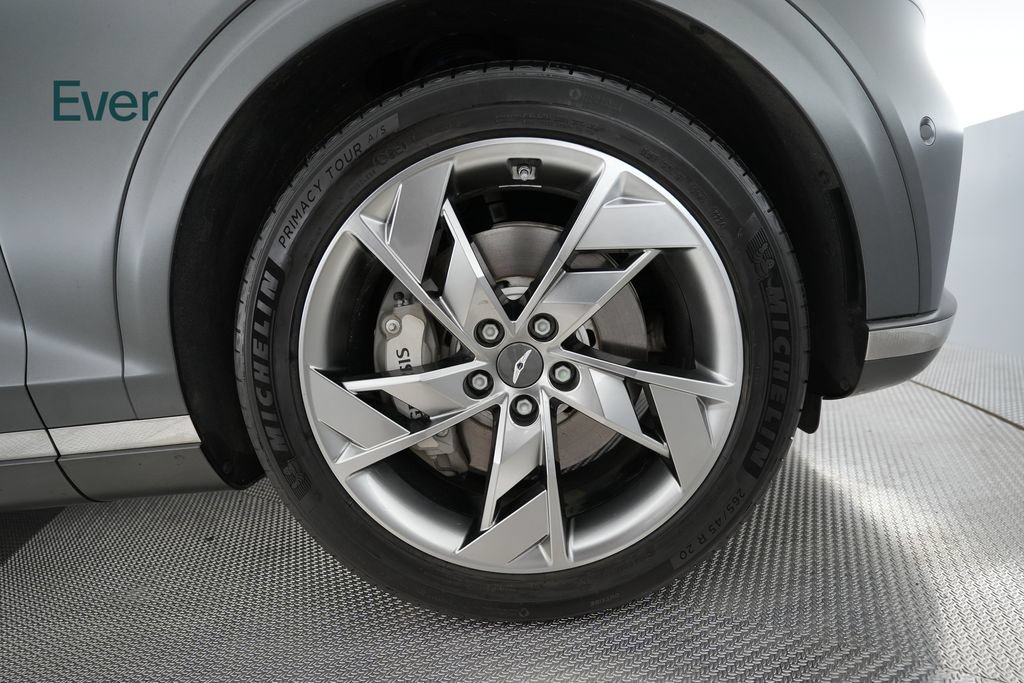 Used 2023 Genesis Electrified GV70 AWD/4WD image 21