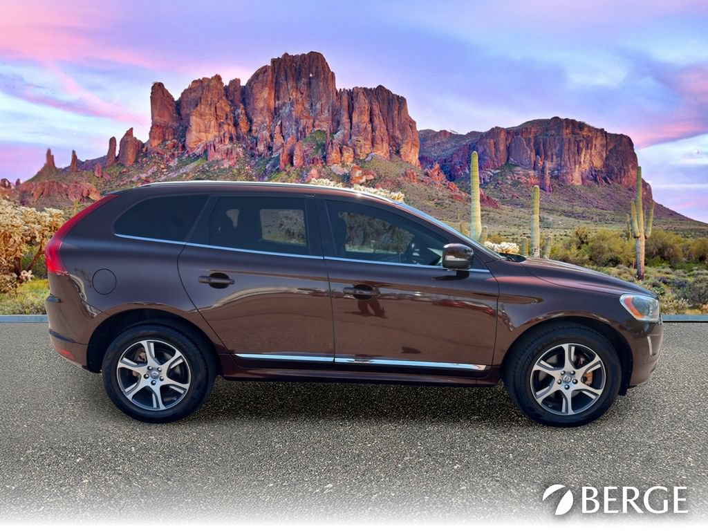 Used 2014 Volvo XC60 T6 AWD/4WD image 9