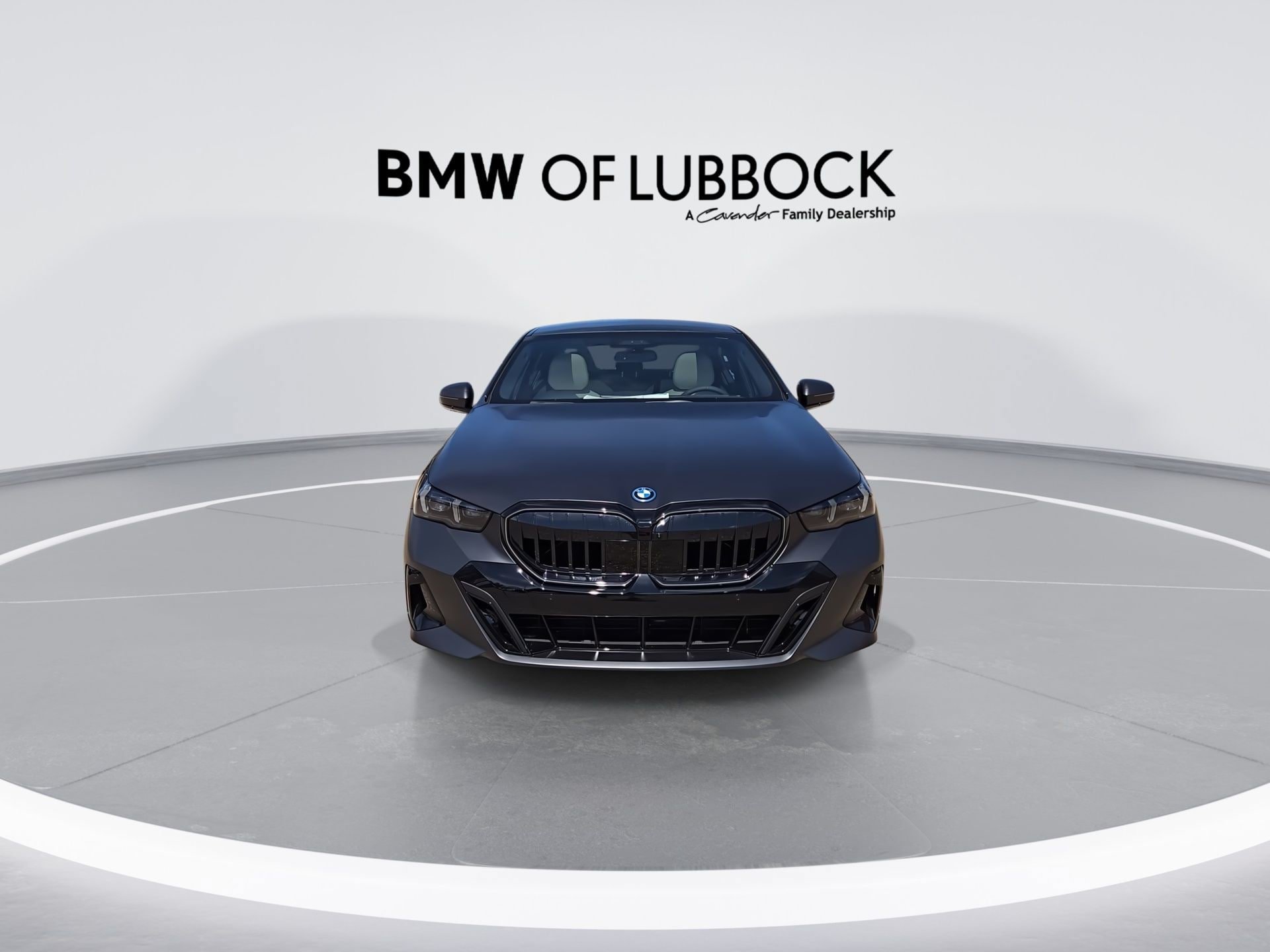 New 2027 BMW 550e xDrive AWD/4WD image 3