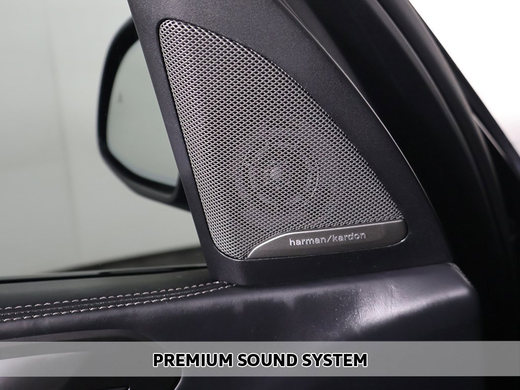 Used 2021 BMW X5 M w/ Executive Package image 5