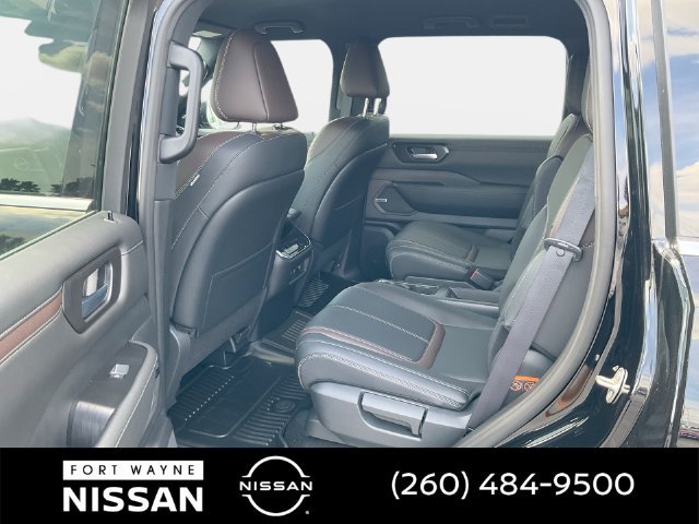 New 2026 Nissan Armada SL w/ Captain's Chari Seat Package AWD/4WD image 27