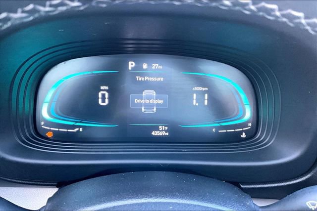 Used 2024 Hyundai Venue SEL image 10