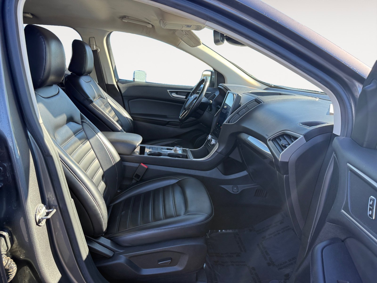 Used 2023 Ford Edge SEL image 19