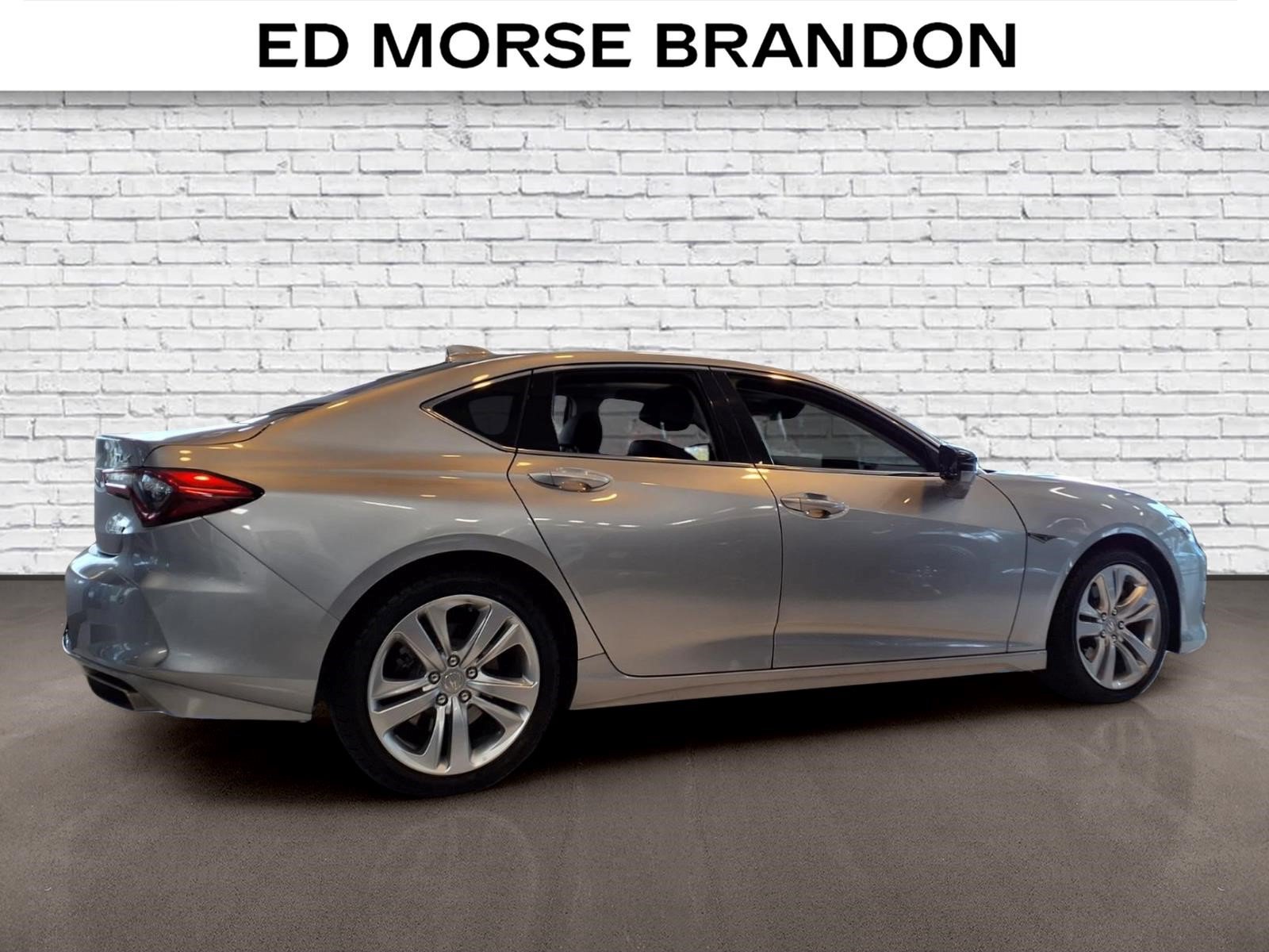 Used 2022 Acura TLX w/ Technology Package FWD image 5