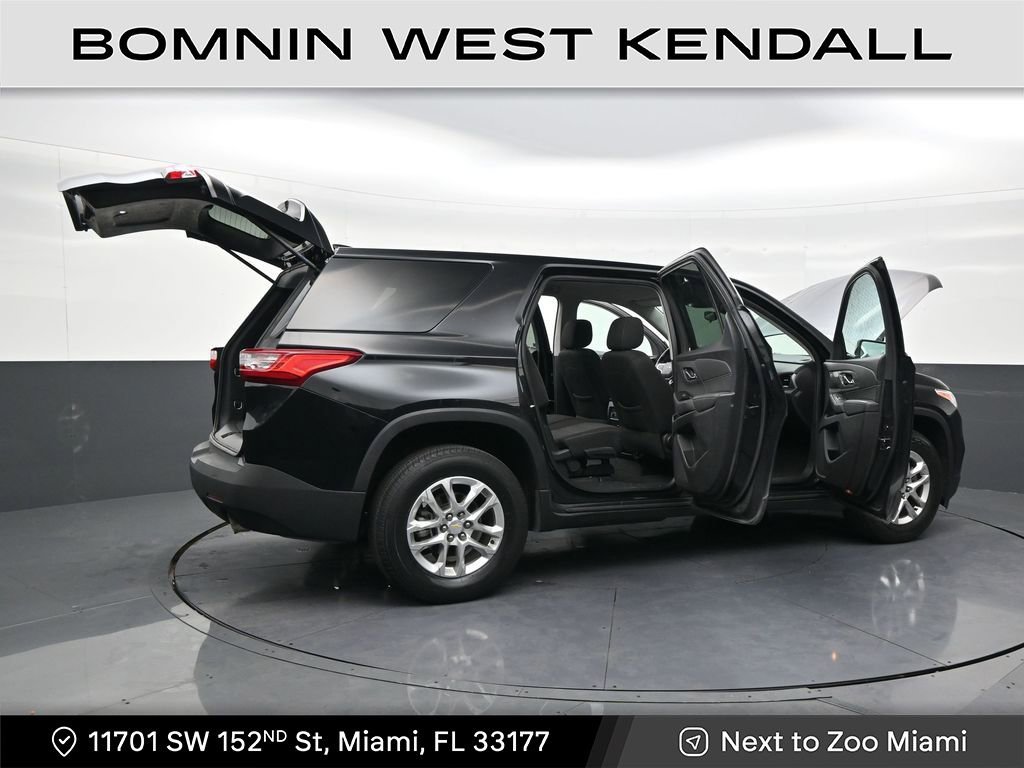 Used 2020 Chevrolet Traverse LS image 28